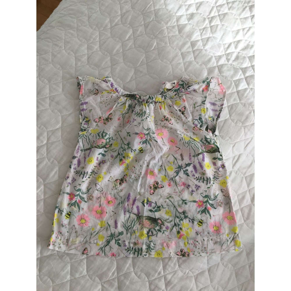 H&M T-Shirt Girls' M Multi-color NWT Floral print with animals